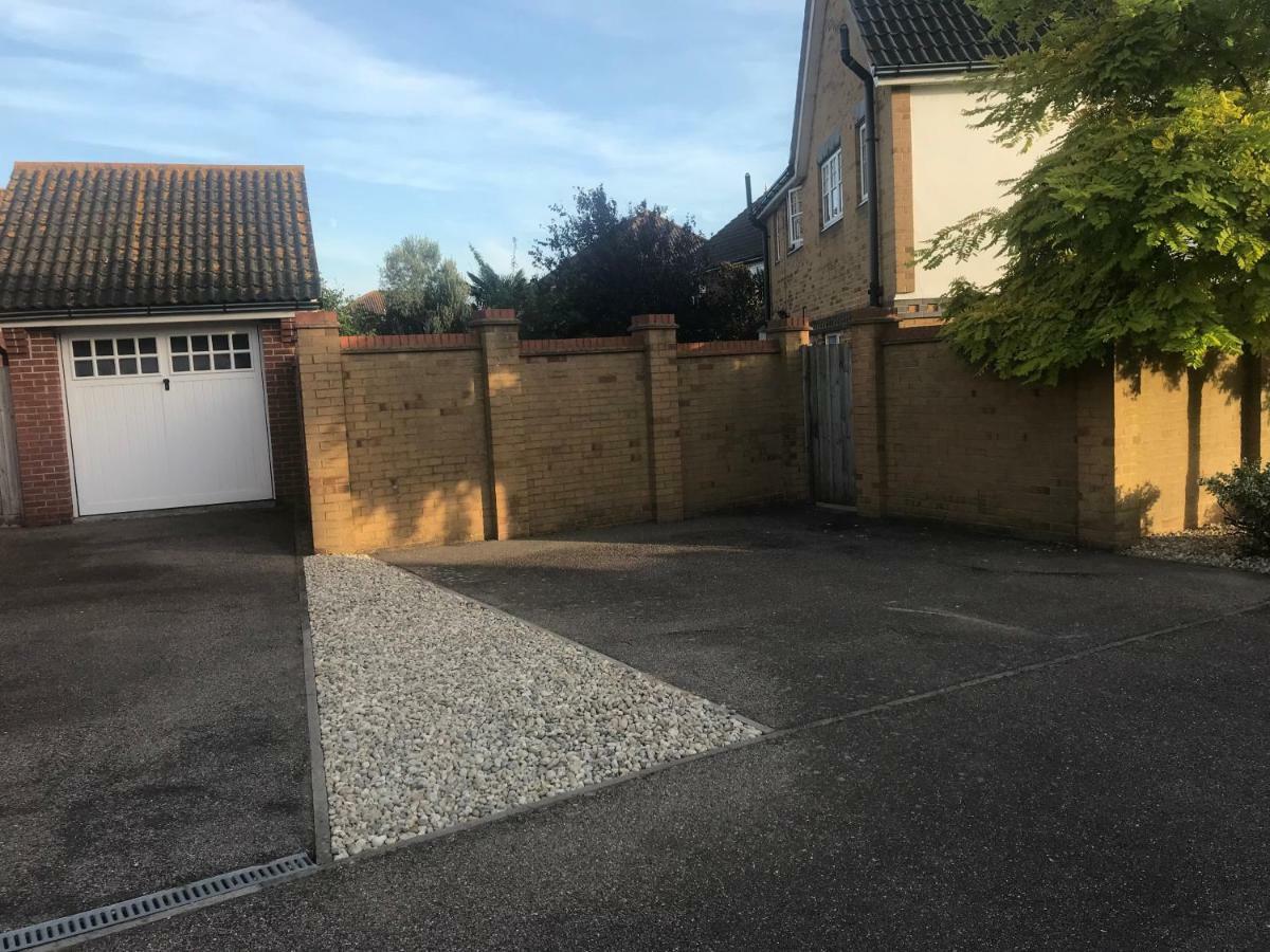 Eastbourne, Sovereign Harbour Holiday Home エクステリア 写真